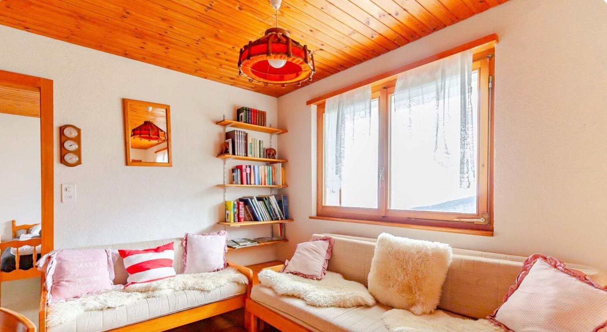 Gemuetliche Wohnung Mit Traumaussicht! Albinen Екстериор снимка